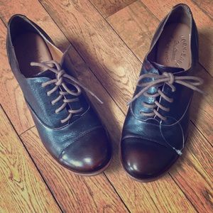 Kork Ease Estella Leather Oxford Pump Bootie